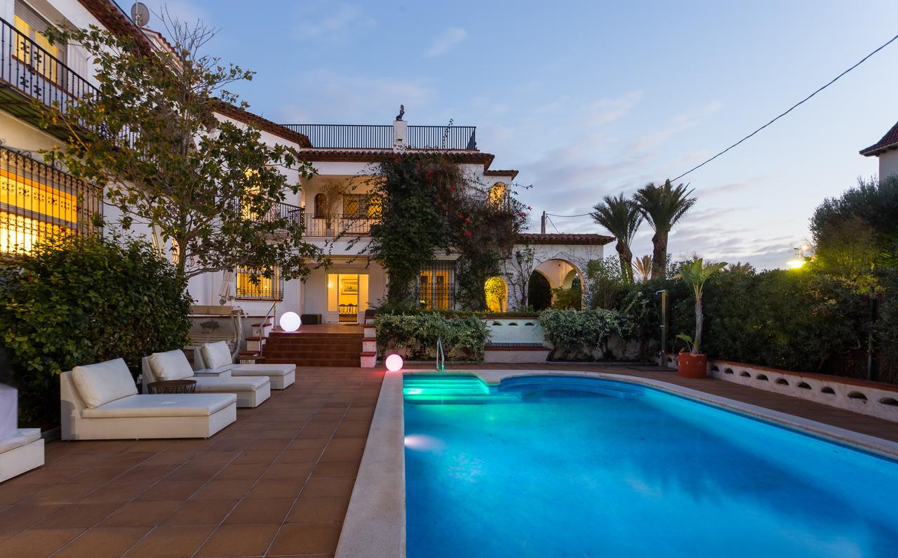 Villa Alicia ซีเจส ภายนอก รูปภาพ