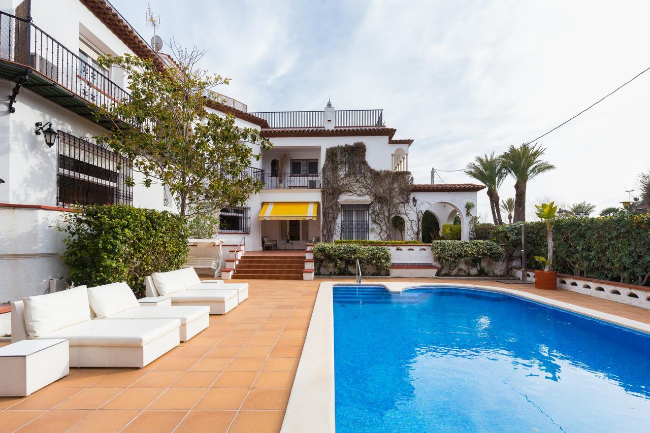 Villa Alicia ซีเจส ภายนอก รูปภาพ
